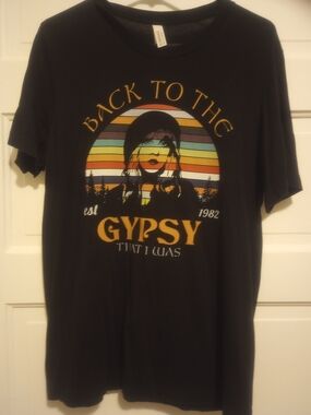 Black Stevie Nicks "Back To The Gypsy" Tee